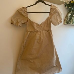 Aritzia puff sleeve dress